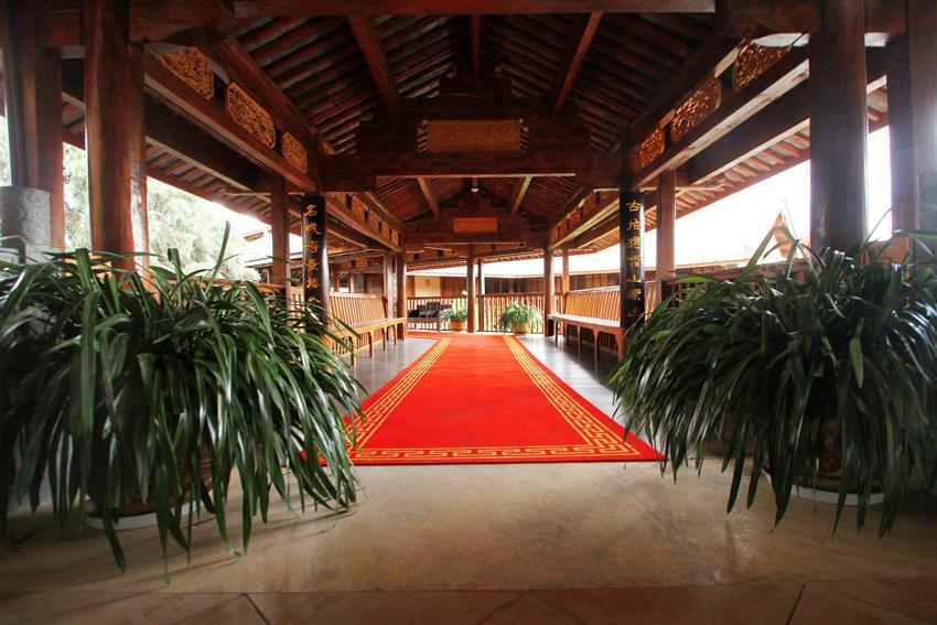 Lijiang Jinfu Hotel Bagian luar foto