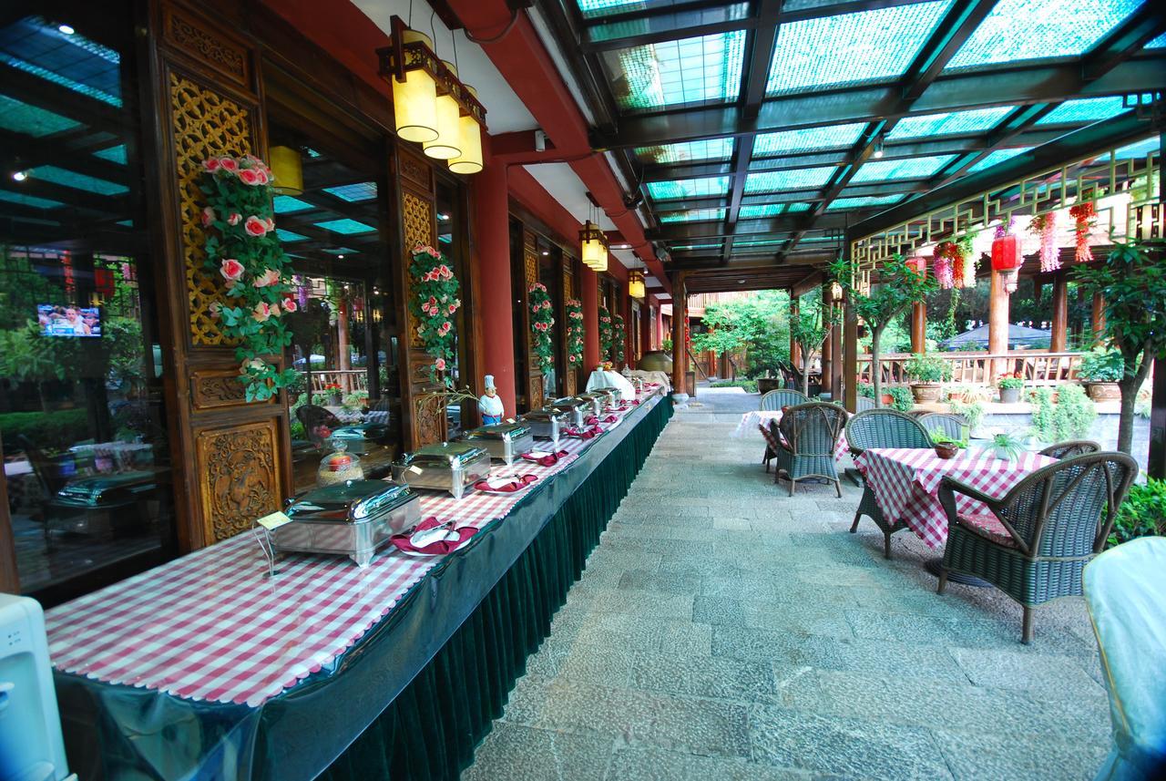 Lijiang Jinfu Hotel Bagian luar foto