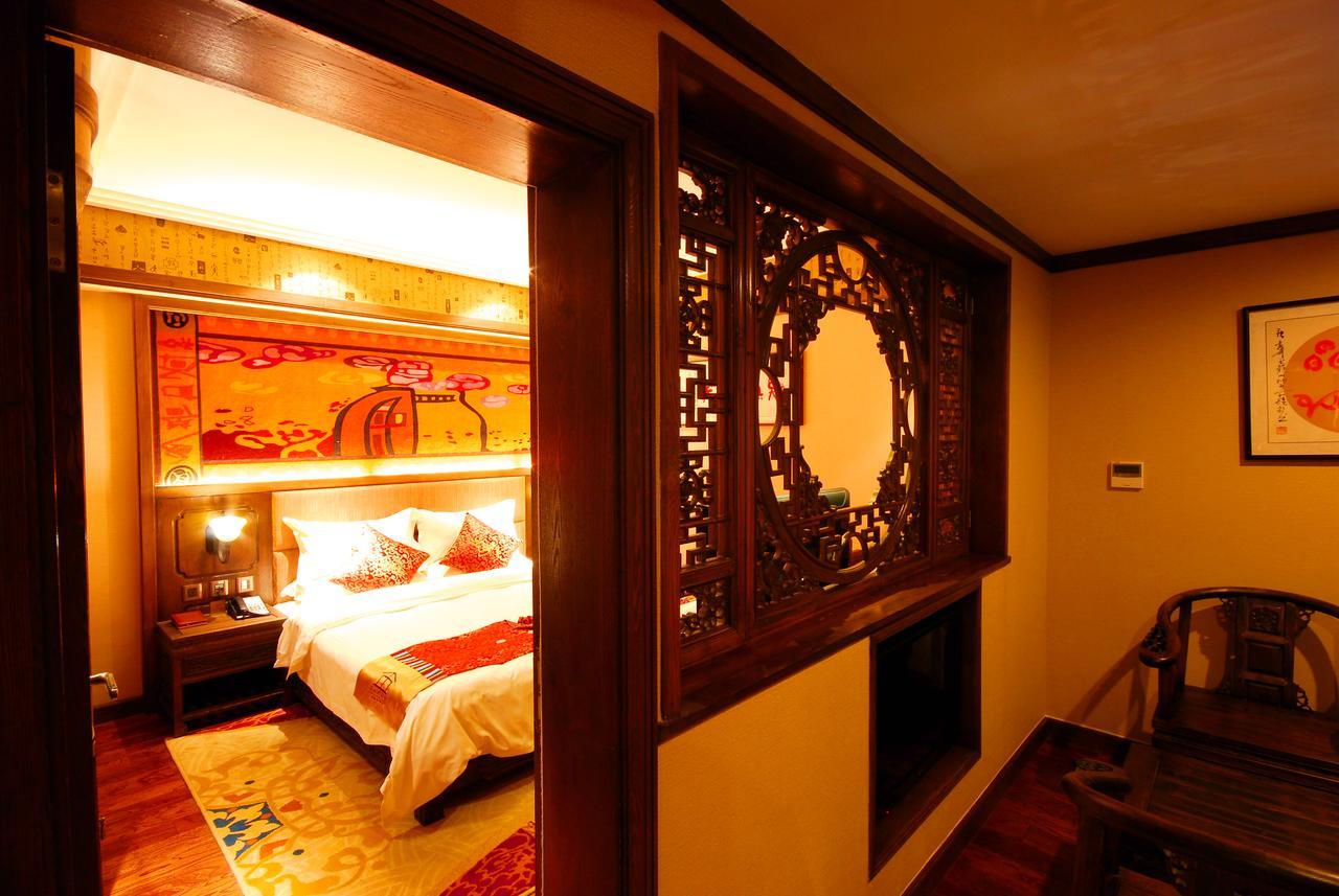 Lijiang Jinfu Hotel Bagian luar foto