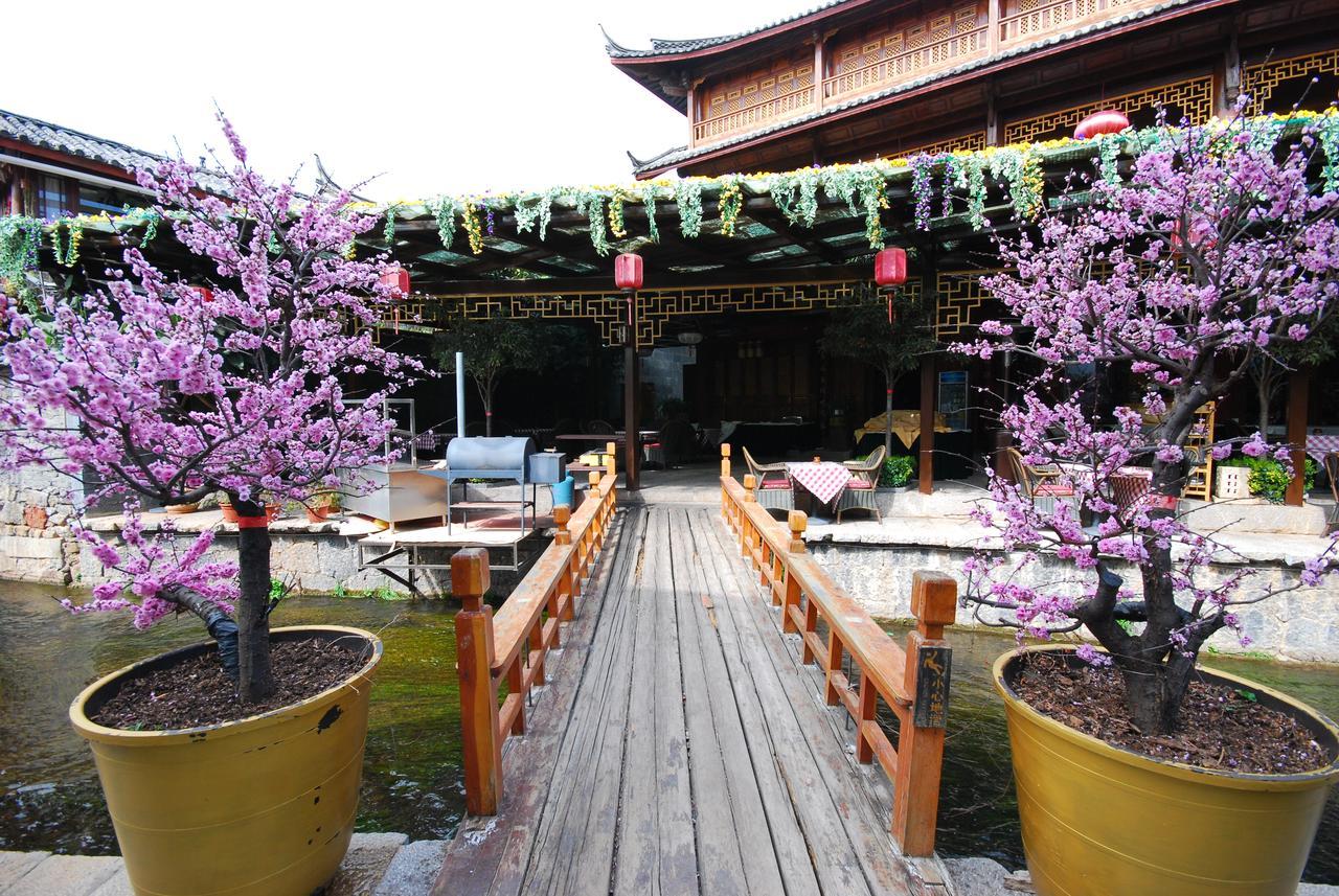 Lijiang Jinfu Hotel Bagian luar foto
